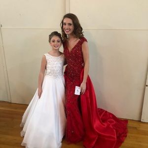 Meet your Posher, Abbigail